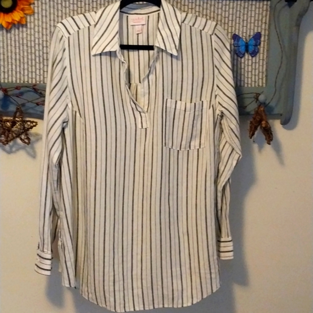Maternity !!Isabel top size Large Maternity white with blue stripes
